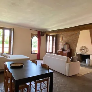  Apartment Borgo Archinto Italy
