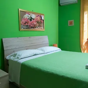 Campi Flegrei House Pensión